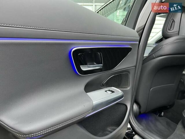 Чорний Мерседес Е-Клас, об'ємом двигуна 1.99 л та пробігом 1 тис. км за 84500 $, фото 24 на Automoto.ua