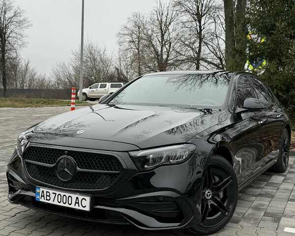 Чорний Мерседес Е-Клас, об'ємом двигуна 2 л та пробігом 25 тис. км за 87500 $, фото 15 на Automoto.ua