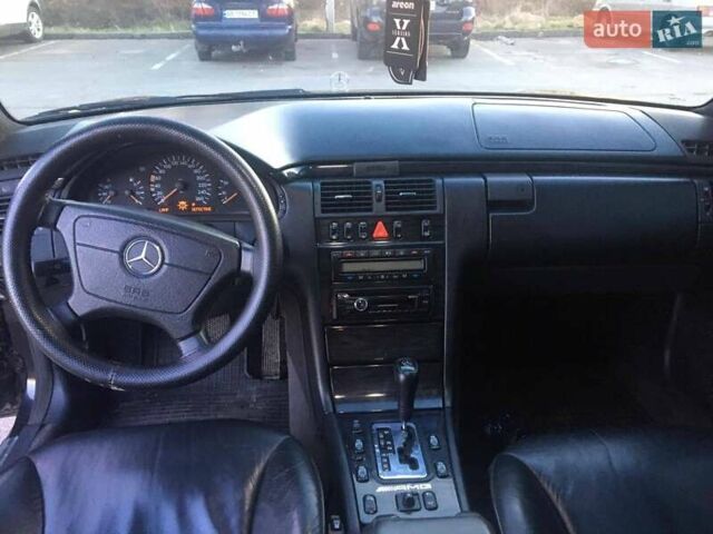 Мерседес Е-Клас 1998 у Вінниці на Automoto.ua Чорний Мерседес Е-Клас, об'ємом двигуна 3.2 л та пробігом 417 тис. км за 4500 $, фото 4 на Automoto.ua