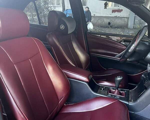 Чорний Мерседес Е-Клас, об'ємом двигуна 2 л та пробігом 550 тис. км за 3950 $, фото 3 на Automoto.ua