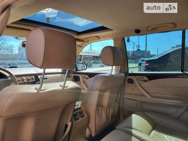 Черный Мерседес Е-Класс, объемом двигателя 3.2 л и пробегом 280 тыс. км за 3499 $, фото 18 на Automoto.ua