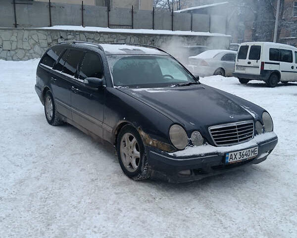 Черный Мерседес Е-Класс, объемом двигателя 3.22 л и пробегом 399 тыс. км за 3300 $, фото 18 на Automoto.ua