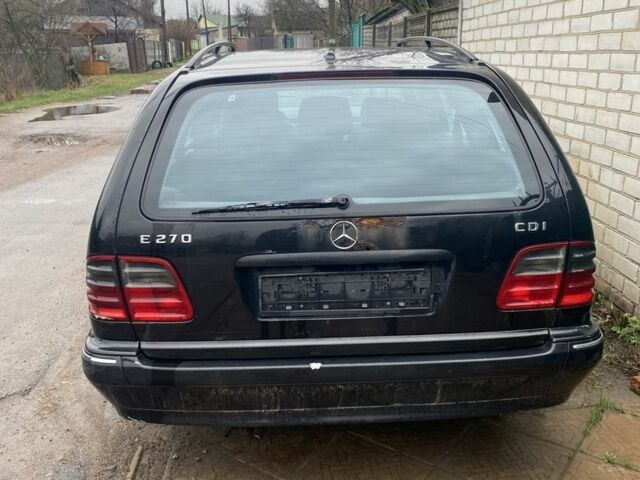 Чорний Мерседес Е-Клас, об'ємом двигуна 2.7 л та пробігом 324 тис. км за 2500 $, фото 5 на Automoto.ua