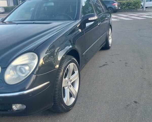 Чорний Мерседес Е-Клас, об'ємом двигуна 2.7 л та пробігом 400 тис. км за 4500 $, фото 6 на Automoto.ua