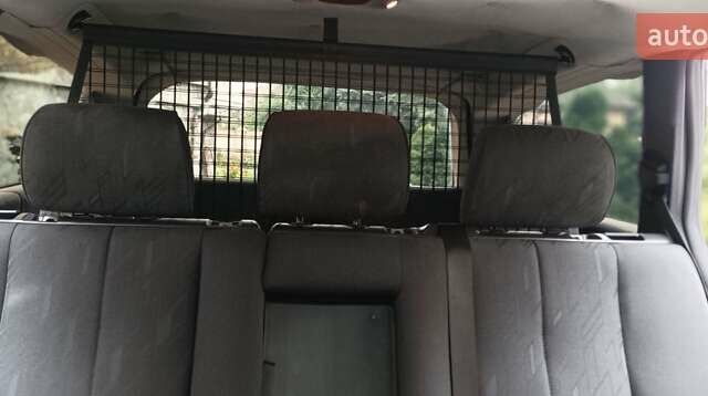 Чорний Мерседес Е-Клас, об'ємом двигуна 2.2 л та пробігом 418 тис. км за 6700 $, фото 23 на Automoto.ua