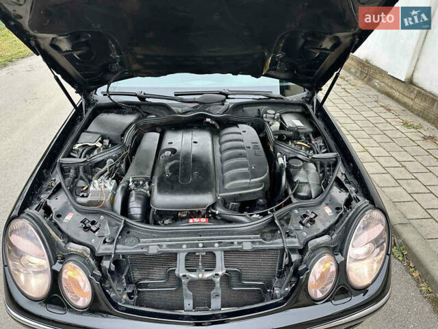 Черный Мерседес Е-Класс, объемом двигателя 3.22 л и пробегом 275 тыс. км за 6500 $, фото 20 на Automoto.ua