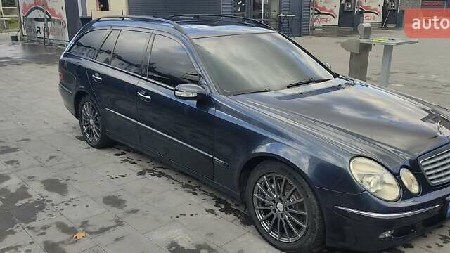 Мерседес Е-Класс 2003 в Самборе на Automoto.ua Черный Мерседес Е-Класс, объемом двигателя 3.2 л и пробегом 295 тыс. км за 7700 $, фото 1 на Automoto.ua