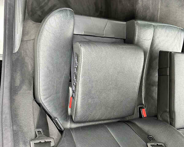 Черный Мерседес Е-Класс, объемом двигателя 3.22 л и пробегом 275 тыс. км за 6500 $, фото 21 на Automoto.ua