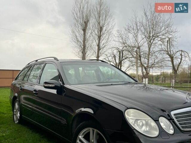 Чорний Мерседес Е-Клас, об'ємом двигуна 1.8 л та пробігом 259 тис. км за 5950 $, фото 10 на Automoto.ua