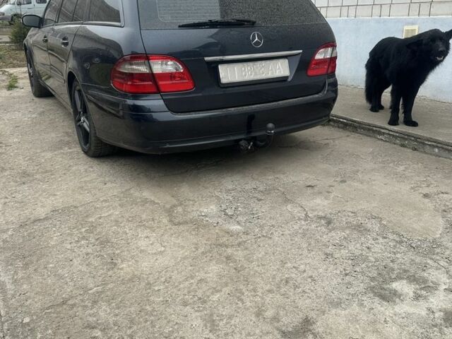 Чорний Мерседес Е-Клас, об'ємом двигуна 2.6 л та пробігом 235 тис. км за 6000 $, фото 6 на Automoto.ua