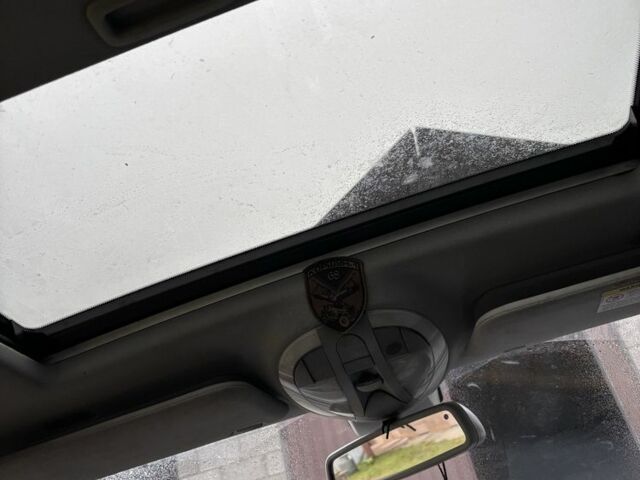 Черный Мерседес Е-Класс, объемом двигателя 3.2 л и пробегом 3 тыс. км за 2800 $, фото 1 на Automoto.ua