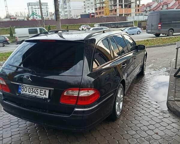 Черный Мерседес Е-Класс, объемом двигателя 3.2 л и пробегом 375 тыс. км за 7100 $, фото 3 на Automoto.ua