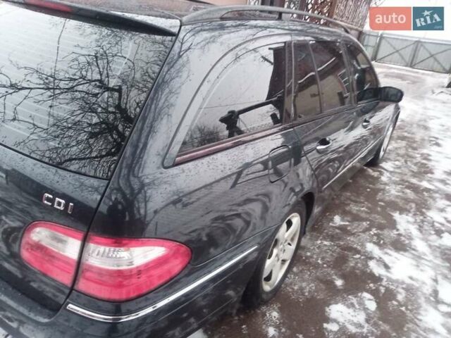 Черный Мерседес Е-Класс, объемом двигателя 2.7 л и пробегом 238 тыс. км за 6800 $, фото 38 на Automoto.ua