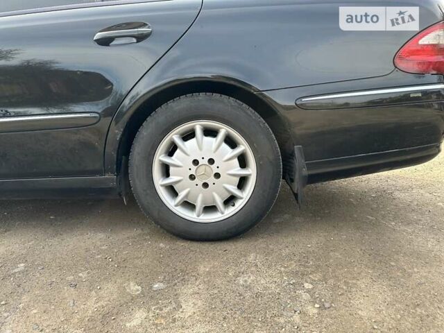 Черный Мерседес Е-Класс, объемом двигателя 2.7 л и пробегом 544 тыс. км за 6300 $, фото 9 на Automoto.ua