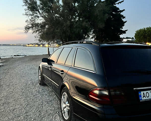 Черный Мерседес Е-Класс, объемом двигателя 2.69 л и пробегом 330 тыс. км за 6542 $, фото 9 на Automoto.ua