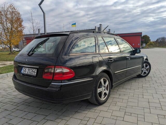 Мерседес Е-Клас 2004 у Рівному на Automoto.ua Чорний Мерседес Е-Клас, об'ємом двигуна 0 л та пробігом 300 тис. км за 2800 $, фото 2 на Automoto.ua