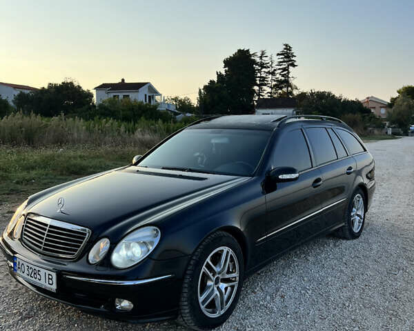 Черный Мерседес Е-Класс, объемом двигателя 2.69 л и пробегом 330 тыс. км за 6542 $, фото 1 на Automoto.ua
