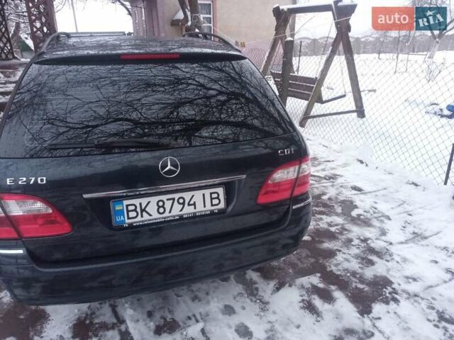 Черный Мерседес Е-Класс, объемом двигателя 2.7 л и пробегом 238 тыс. км за 6800 $, фото 30 на Automoto.ua