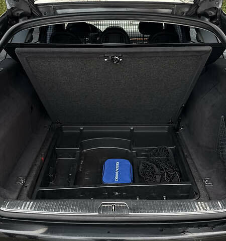 Черный Мерседес Е-Класс, объемом двигателя 2.7 л и пробегом 350 тыс. км за 7800 $, фото 21 на Automoto.ua