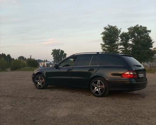 Чорний Мерседес Е-Клас, об'ємом двигуна 3.2 л та пробігом 359 тис. км за 5850 $, фото 2 на Automoto.ua