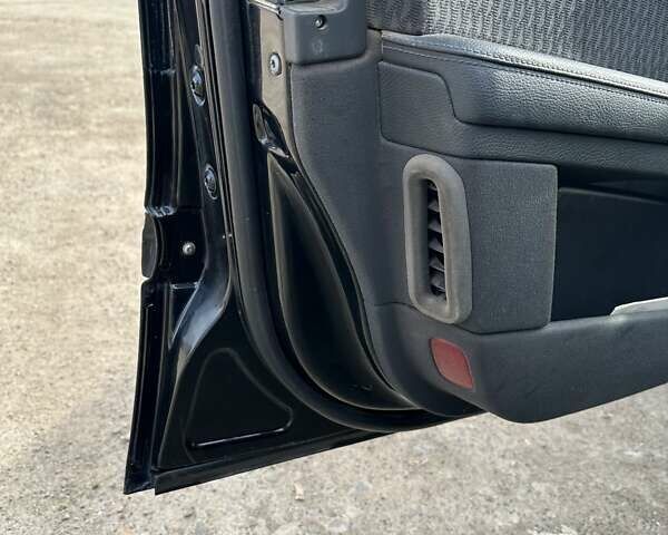 Черный Мерседес Е-Класс, объемом двигателя 2.7 л и пробегом 544 тыс. км за 6300 $, фото 12 на Automoto.ua