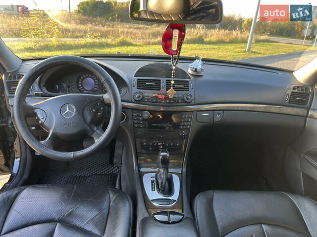 Черный Мерседес Е-Класс, объемом двигателя 2.69 л и пробегом 444 тыс. км за 6500 $, фото 17 на Automoto.ua