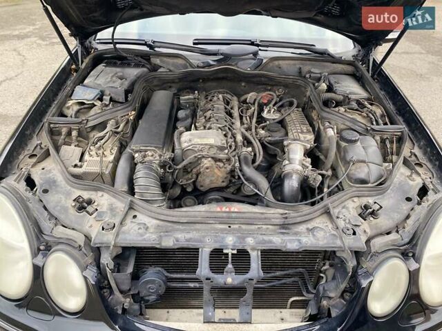 Чорний Мерседес Е-Клас, об'ємом двигуна 2.1 л та пробігом 360 тис. км за 5300 $, фото 11 на Automoto.ua