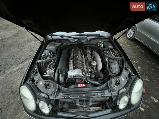 Черный Мерседес Е-Класс, объемом двигателя 3.2 л и пробегом 311 тыс. км за 3200 $, фото 3 на Automoto.ua