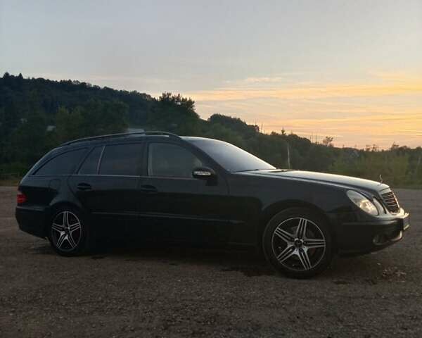 Чорний Мерседес Е-Клас, об'ємом двигуна 3.2 л та пробігом 359 тис. км за 5850 $, фото 7 на Automoto.ua