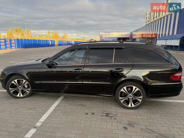 Мерседес Е-Клас 2005 у Вінниці на Automoto.ua Чорний Мерседес Е-Клас, об'ємом двигуна 2.99 л та пробігом 315 тис. км за 7500 $, фото 1 на Automoto.ua
