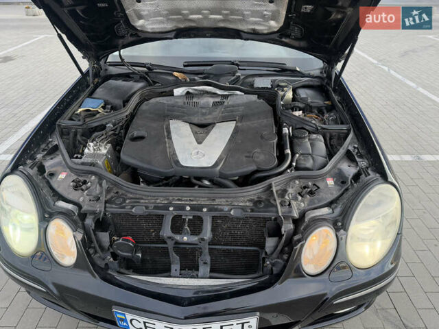 Мерседес Е-Клас 2005 у Вінниці на Automoto.ua Чорний Мерседес Е-Клас, об'ємом двигуна 2.99 л та пробігом 315 тис. км за 7500 $, фото 12 на Automoto.ua