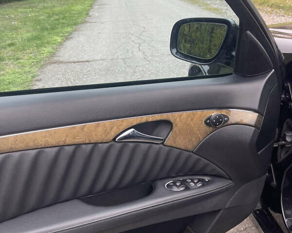 Черный Мерседес Е-Класс, объемом двигателя 2.99 л и пробегом 358 тыс. км за 5400 $, фото 8 на Automoto.ua