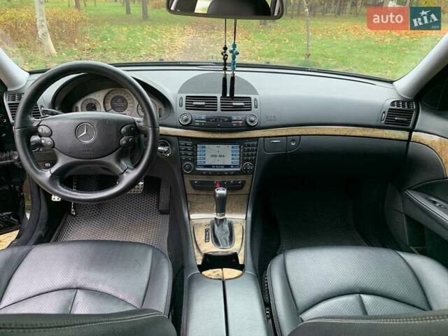 Чорний Мерседес Е-Клас, об'ємом двигуна 2.99 л та пробігом 370 тис. км за 8500 $, фото 10 на Automoto.ua