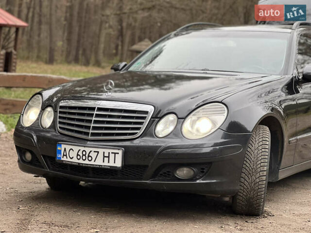 Черный Мерседес Е-Класс, объемом двигателя 2.99 л и пробегом 430 тыс. км за 8400 $, фото 14 на Automoto.ua