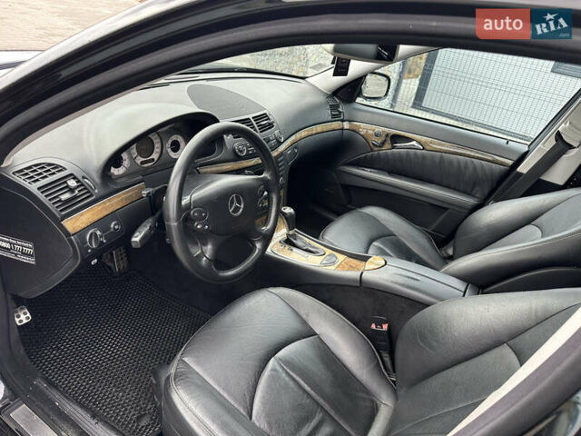 Черный Мерседес Е-Класс, объемом двигателя 2.99 л и пробегом 310 тыс. км за 8100 $, фото 23 на Automoto.ua