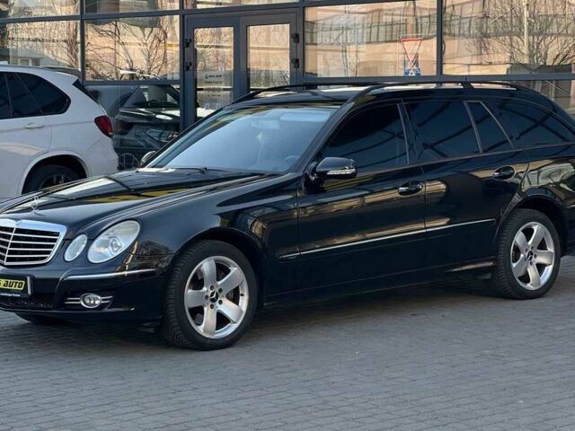 Черный Мерседес Е-Класс, объемом двигателя 3 л и пробегом 230 тыс. км за 8800 $, фото 2 на Automoto.ua