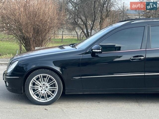 Чорний Мерседес Е-Клас, об'ємом двигуна 3 л та пробігом 375 тис. км за 6990 $, фото 6 на Automoto.ua
