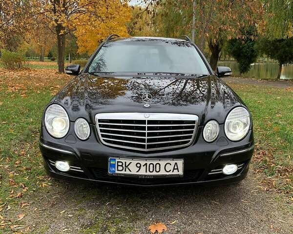 Чорний Мерседес Е-Клас, об'ємом двигуна 2.99 л та пробігом 370 тис. км за 8500 $, фото 7 на Automoto.ua