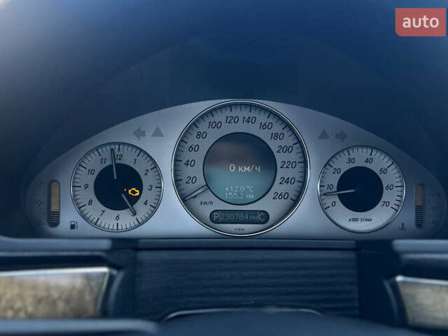 Черный Мерседес Е-Класс, объемом двигателя 3 л и пробегом 230 тыс. км за 8800 $, фото 11 на Automoto.ua