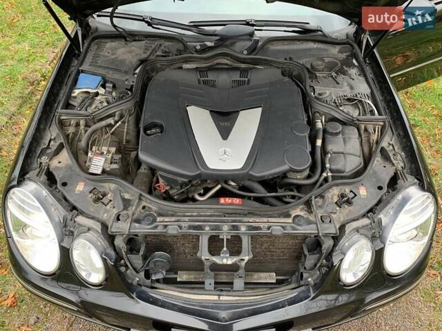 Чорний Мерседес Е-Клас, об'ємом двигуна 2.99 л та пробігом 370 тис. км за 8500 $, фото 20 на Automoto.ua