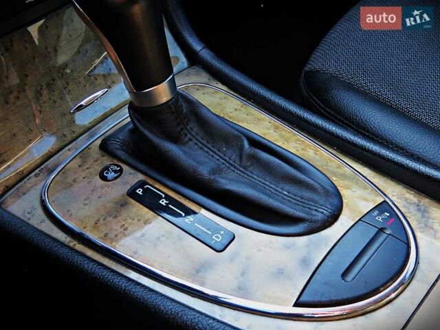 Черный Мерседес Е-Класс, объемом двигателя 2.99 л и пробегом 329 тыс. км за 6300 $, фото 11 на Automoto.ua