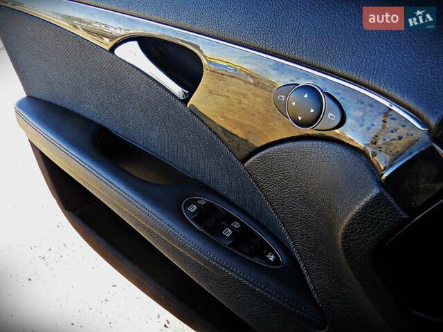 Черный Мерседес Е-Класс, объемом двигателя 2.99 л и пробегом 329 тыс. км за 6300 $, фото 6 на Automoto.ua