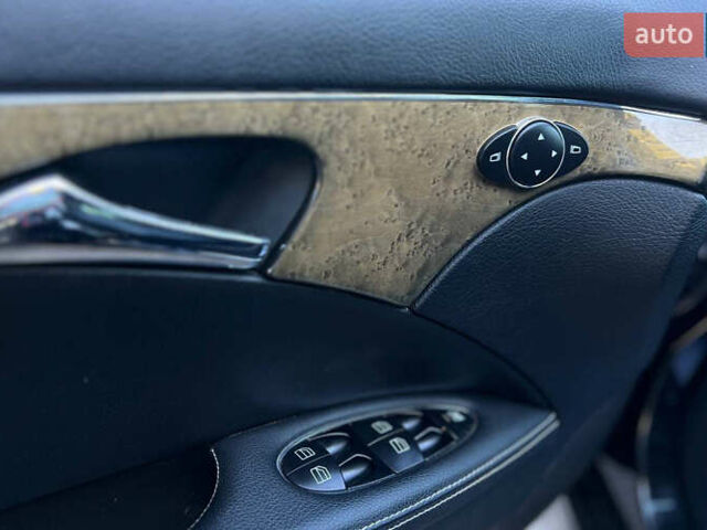 Черный Мерседес Е-Класс, объемом двигателя 3 л и пробегом 230 тыс. км за 8800 $, фото 7 на Automoto.ua