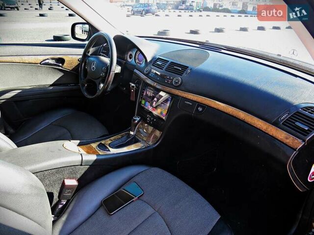 Черный Мерседес Е-Класс, объемом двигателя 2.99 л и пробегом 329 тыс. км за 6300 $, фото 17 на Automoto.ua
