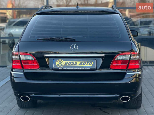 Черный Мерседес Е-Класс, объемом двигателя 3 л и пробегом 230 тыс. км за 8800 $, фото 4 на Automoto.ua