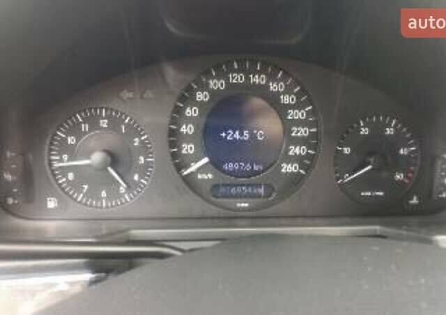 Мерседес Е-Класс 2006 в Хмельницком на Automoto.ua Черный Мерседес Е-Класс, объемом двигателя 3 л и пробегом 417 тыс. км за 8500 $, фото 7 на Automoto.ua