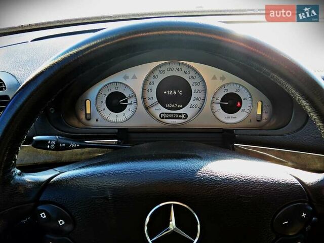 Черный Мерседес Е-Класс, объемом двигателя 2.99 л и пробегом 329 тыс. км за 6300 $, фото 7 на Automoto.ua