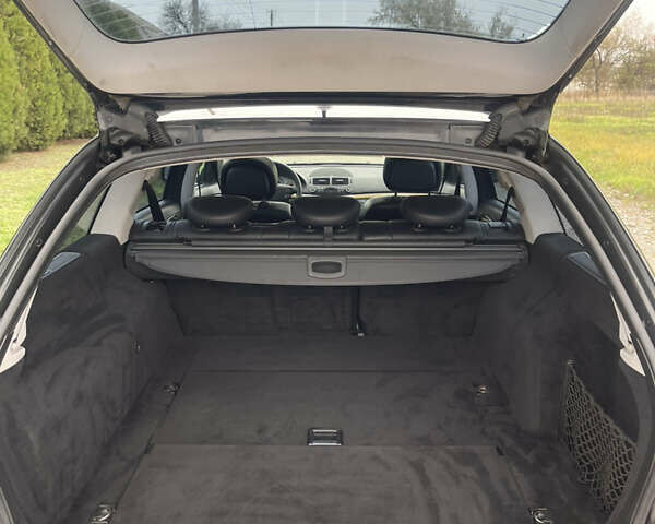 Черный Мерседес Е-Класс, объемом двигателя 2.99 л и пробегом 358 тыс. км за 5400 $, фото 12 на Automoto.ua