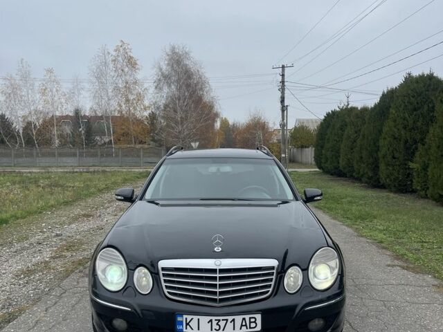 Черный Мерседес Е-Класс, объемом двигателя 3 л и пробегом 358 тыс. км за 5500 $, фото 2 на Automoto.ua