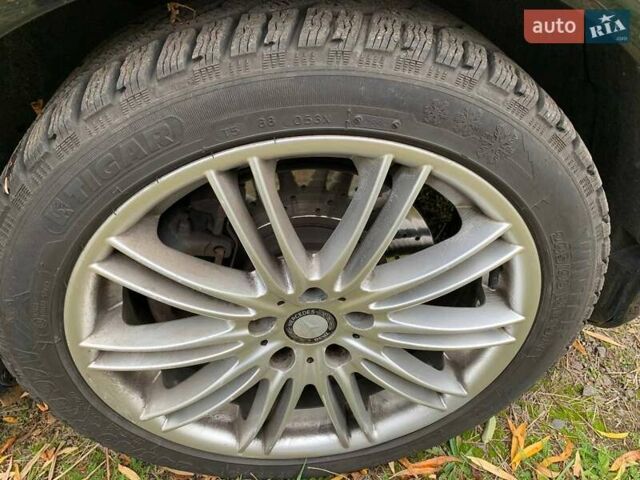 Чорний Мерседес Е-Клас, об'ємом двигуна 2.99 л та пробігом 370 тис. км за 8500 $, фото 19 на Automoto.ua